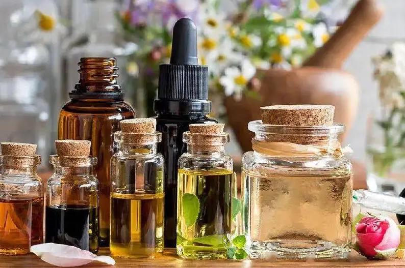Essentials Oils