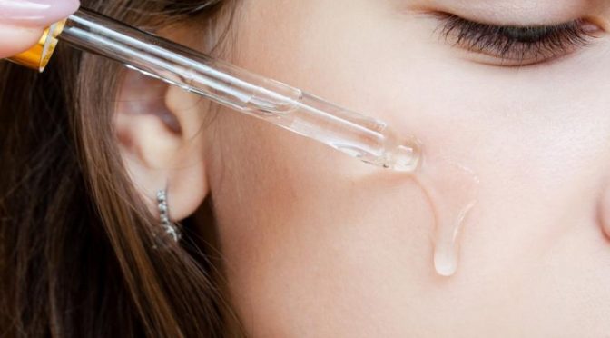 The Benefits of Various Essential Oils and Extracts For Skin Care