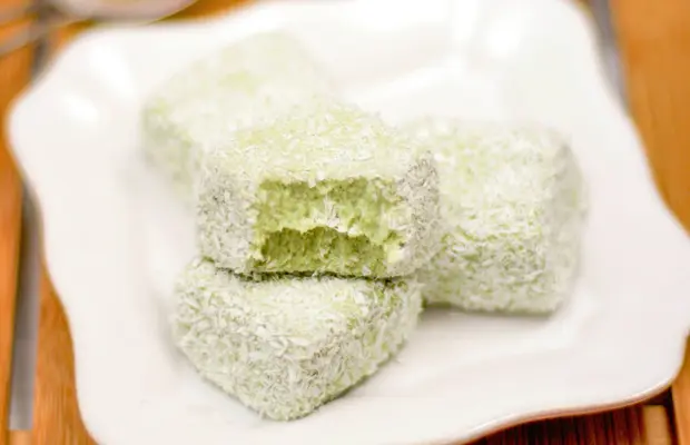 Healthy Matcha Green Tea Coconut Fudge